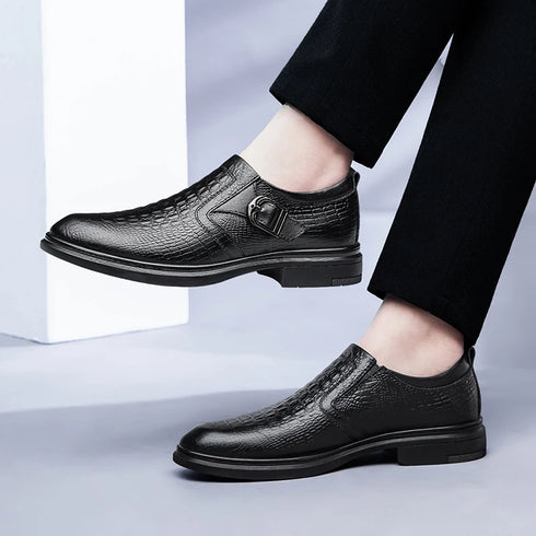 Men's Casual Leather Shoes Comfortable Slip-On Design for Business and Everyday Wear